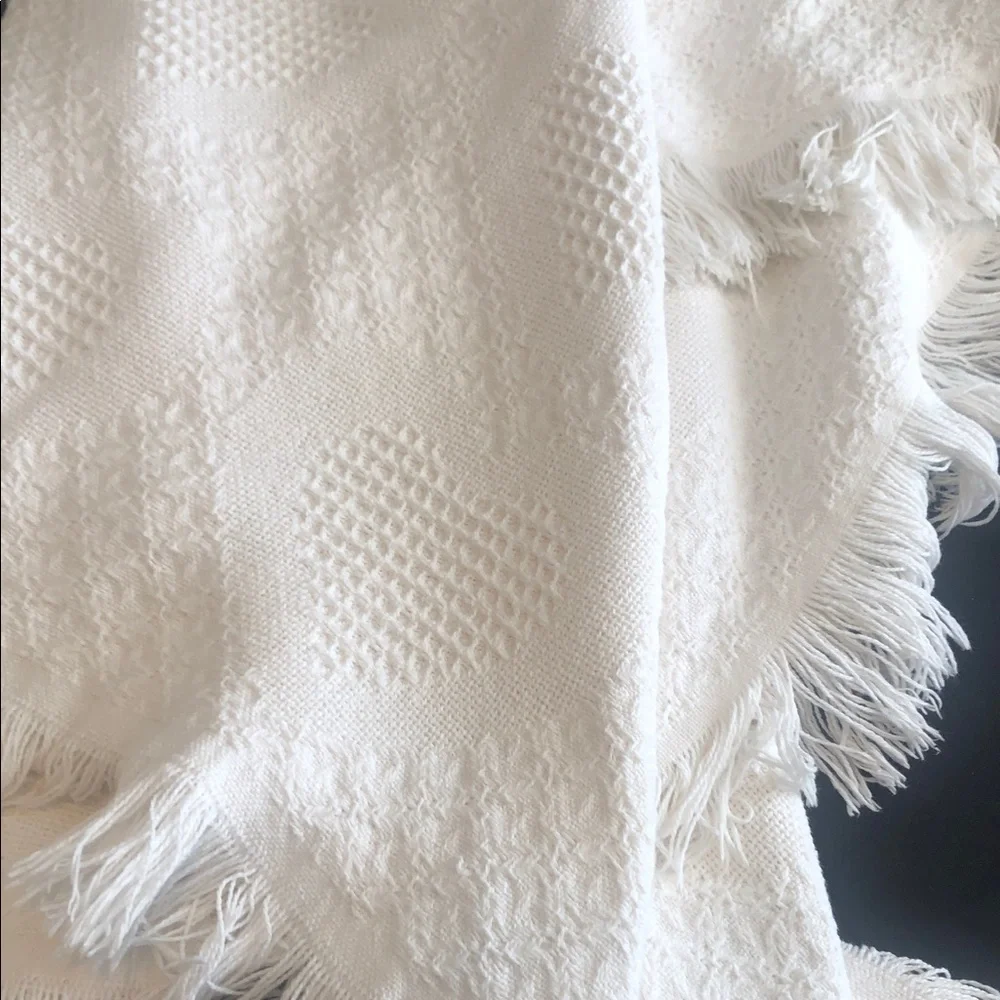 Elegant White Fringed Throw Blanket